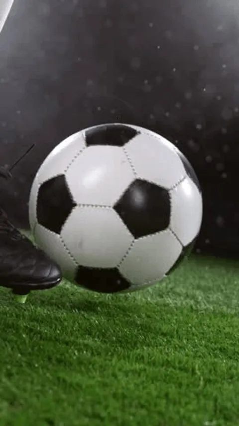 开云体育德甲球员大力射门精彩瞬间